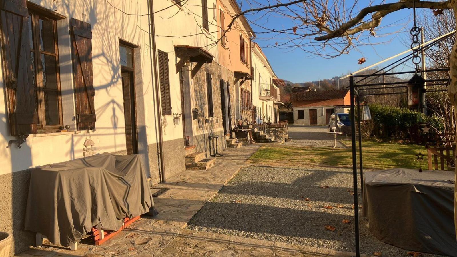 Casa Petra - Casa Tre Stelle - Casa Caneva - Ferien Fuer 6-14 Personen Ponti Exterior photo